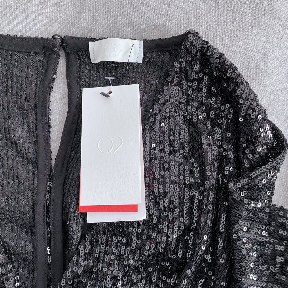 Sheer Sequin Ruffle Hem Crop Top | Q2 - Picture 5 of 5